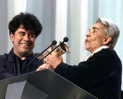 Chavela Vargas Receives Music Award from Almodovar